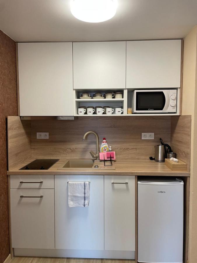 Totina Apartments Zavazna Poruba Екстер'єр фото