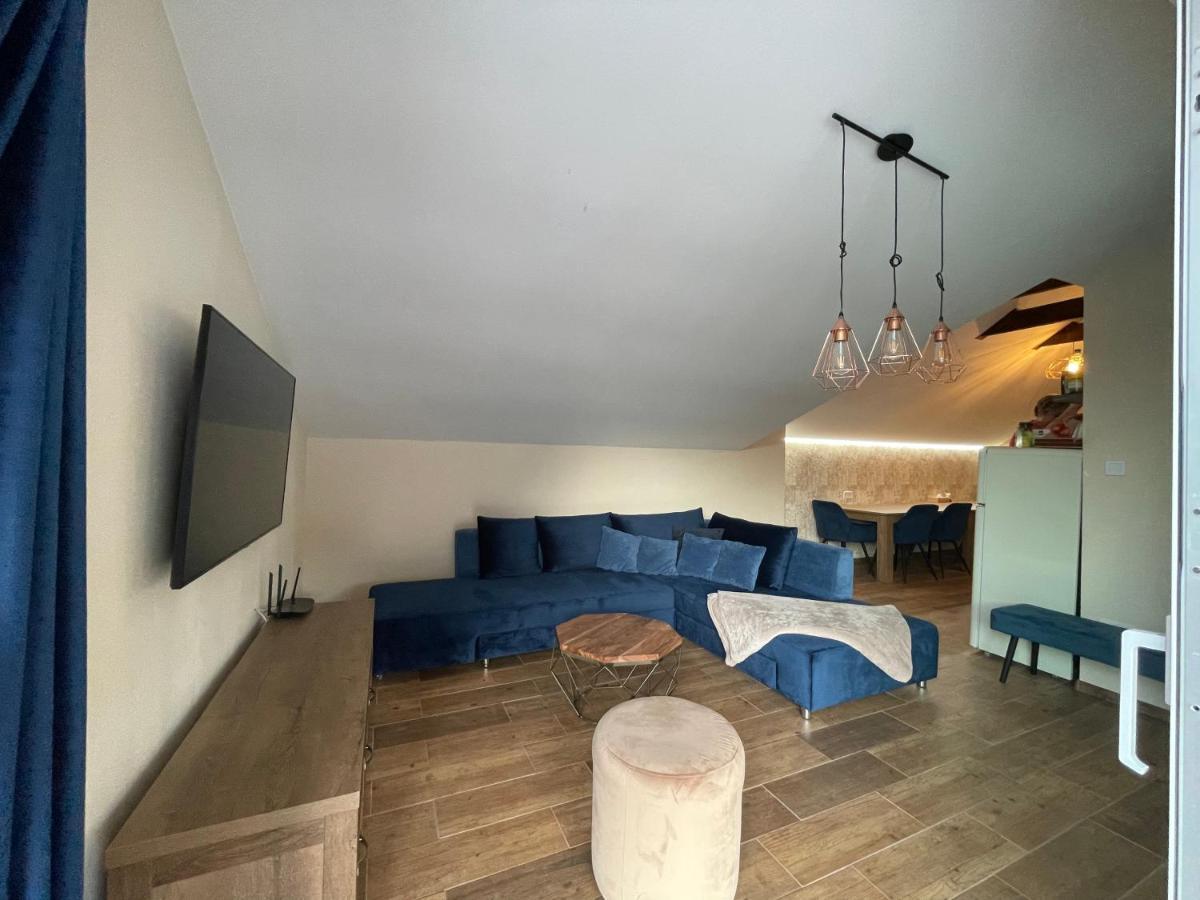 Totina Apartments Zavazna Poruba Екстер'єр фото